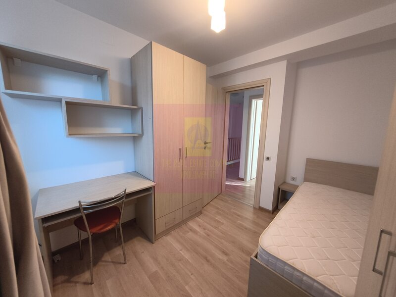 Vila tip duplex - zona Dantelei-Prel. Ghencea adiacent Drumul Taberei
